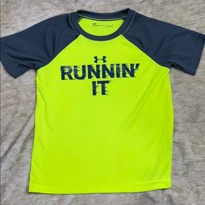 Boys size 5 Under Armour tee